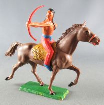 Starlux - Indians - Series Regular 65 - Mounted Bowman (red) brown trotting horse (ref 427)