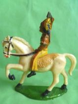 Starlux - Indiens - Série Ordinaire 53 - Cavalier Fusil en l\'air (jaune) cheval blanc au pas (réf 432)