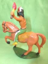 Starlux - Indiens - Série Ordinaire 53 - Cavalier Torche (vert) cheval orange au pas (réf 439)