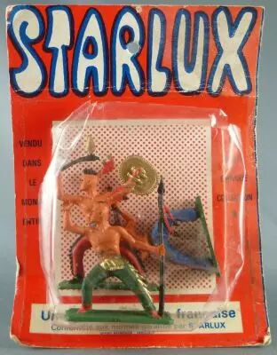 Starlux - Indiens - S�rie Ordinaire 57 - Blister 3 Pi�tons Guetteur Lance Fusil Debout Hache Bouclier (r�f 151 141 148)