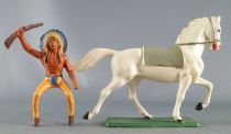Starlux - Indiens - Série Ordinaire 65 - Cavalier Fusil en l\'air (jaune) cheval blanc trot (réf 426)