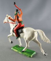 Starlux - Indiens - Série Ordinaire 65 - Cavalier Tomahawk cheval blanc trot (réf 425)