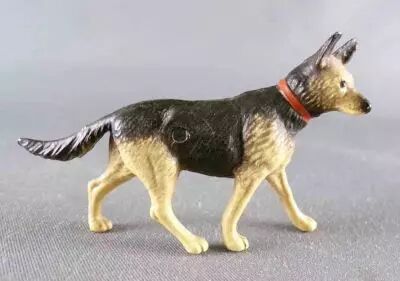 Starlux - La Ferme - Animaux - Chien Berger Allemand (S�rie 65/66 r�f 537)
