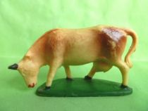 Starlux - La Ferme - Animaux - Vache tête baissé avec socle (blanche & marron) (série 53/54 réf 545)