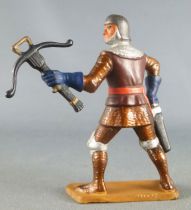 Starlux - Middle-age - serie 62 - ref 6039 (gold base) - footed trooper with crossbow