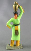 Starlux - Nestlé Kohler - Indians - Footed Squaw with waterbottle on head N° 43