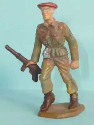 Starlux - Paratroopers - Serie Luxe - Attacking (r�f 5070)