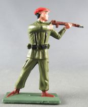 Starlux - Paratroopers - Serie Luxe - Firing Rifle Standing khaki (ref 5073)