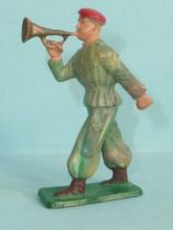Starlux - Paratroopers - Type 3 - Marching bugler (ref 68)