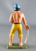 Starlux - Pirates Series 78 - ref F11 - Standing sabre in hand (yellow pants)