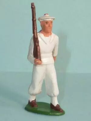 Starlux - Sailors - Type 2 - Marching riffle on shoulder (r�f 46)