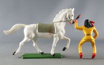 Starlux - Sioux Regular Series 1965 - Mounted with torch (yellow) white troting horse (ref 435)