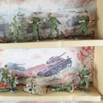 Starlux - Soldiers 66 Regular Series - Large Boxed Set 3 Floors French Army 18 Pieces Mint 