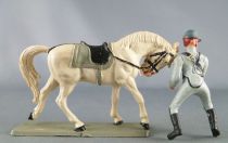 Starlux - Sudistes - Série ordinaire - Cavalier regardant à droite cheval blanc tête baissée (réf CSXX) 2