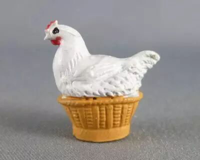 Starlux - The Farm - Animals - Hen grey in basket (Series 63 ref L569)
