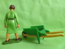 Starlux - The Farm - Wheelbarrow with female driver (series 59 ref 605)