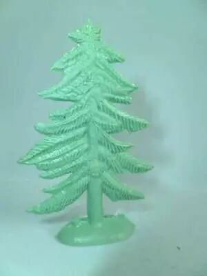 Starlux 20mm (1/87�) - Civilians - Apple Fir (ref HO 611)