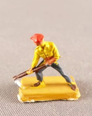 Starlux 20mm (Ho) - Civils Divers - Fermier Saclant (R�f Ho 53)