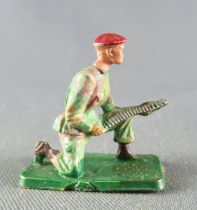 Starlux 30mm (1:55) - Army - Paratrooper Fighting Machine Gun Servant (ref 1165 )