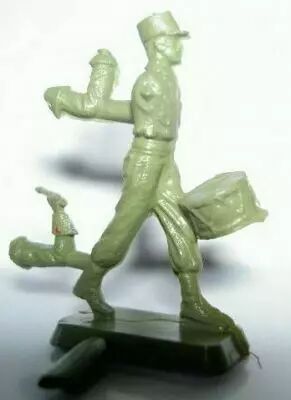 Starlux 35mm (1/50�) - Army - Legion marching drum (unpainted) (ref MLM 85)
