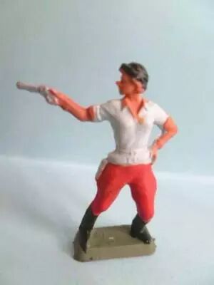 Starlux 35mm (1/50�) - Wild West Cow-Boys- Woman with gun (ref MCB 5132)
