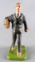 Starlux 40mm - Train Station - Sailor with Bag Changed to Passenger Bag under arm (ref 1118 )