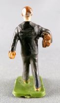 Starlux 40mm - Train Station - Sailor with Bag Changed to Passenger Bag under arm (ref 1118 )