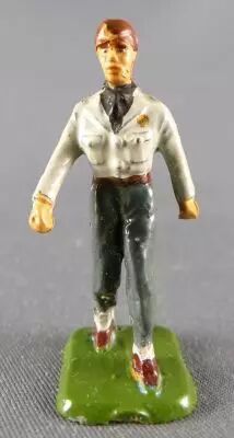 Starlux 40mm - Train Station - Soldier with Bag Customised  (ref 1118bis)