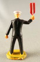 Starlux 40mm - Train Station - Station Chief (ref 1101)