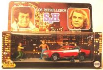 Starsky & Hutch - Guisval  - Ford Gran Torino 1:36 scale & figures (Mint in Box)
