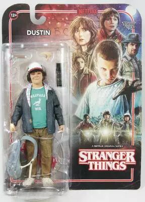 Stranger Things - McFarlane Toys - Dustin - Figurine articul�e 17cm