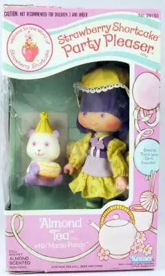 Strawberry Shortcake - Almond Tea & Marza Panda \ Party Pleaser\  - Kenner