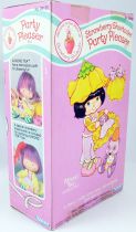 Strawberry Shortcake - Almond Tea & Marza Panda \ Party Pleaser\  - Kenner