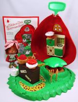 Strawberry Shortcake - Berry Bake Shoppe