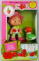 Strawberry Shortcake - Cherry Cuddler & Gooseberry (mint in box) - Kenner