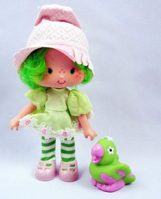 Lime chiffon store strawberry shortcake doll