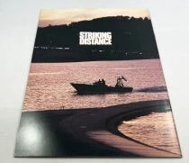 Striking Distance - Theatrical Pamphlet / Souvenir Programme - Japan 1993