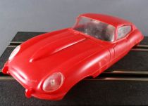 Strombecker 162-104 - Jaguar XKE Rouge Kit Carrossrie sans Boite1/32 Slot Car