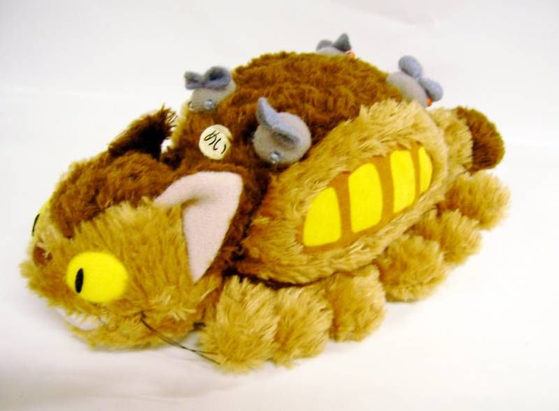 Studio Ghibli Chat en Peluche Bus avec Totoro 24Cm : SEMIC: : Jeux  et Jouets