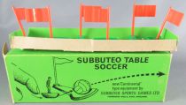 Subbuteo C.117 - 4 Corners Flags & 2 Half-Way Flags Boxed