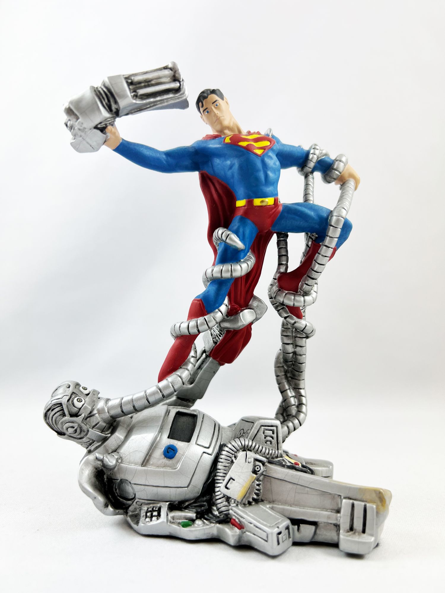 Superman - DC Direct - Mini Statue Man vs Machine (No Box)