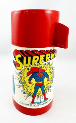 https://www.lulu-berlu.com/upload/image/superman---thermos-lunch-box---aladdin-1971-p-image-499030-moyenne.jpg?1680276435