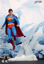 Superman The Movie - Superman (Christopher Reeve) - Figurine 30cm Hot Toys Sideshow MMS152