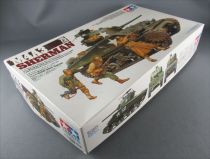 Tamiya 35250 WW2 US Medium Tank M4A3 Sherman 75mm Gun 1:35 Military Miniatures Series n°250 MIB