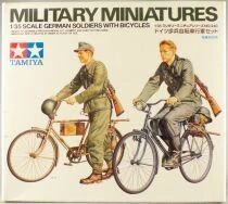 Tamiya MM-240 WW2 German Soldiers with Bicycles 1:35 Miniatures Series MIB