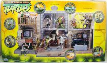 Teenage Mutant Ninja Turtles - 2003 - Turtle Lair Playset