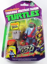 Teenage Mutant Ninja Turtles (Nickelodeon 2012) - Ooze Tossin\' Raph