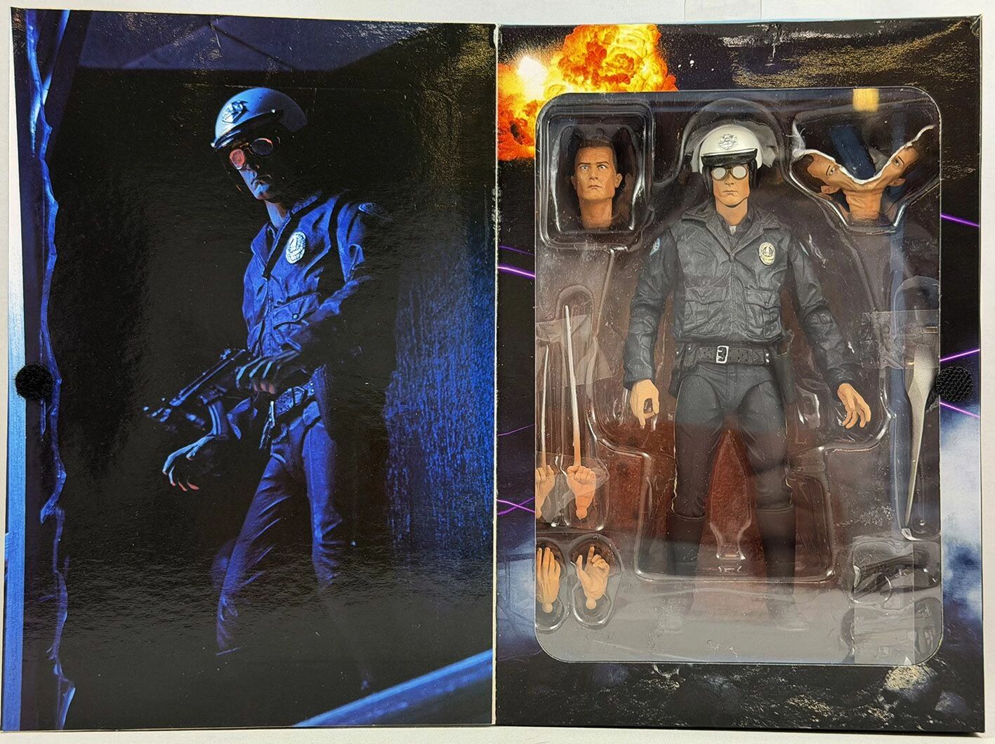 Terminator 2 - T-1000 (Motorcycle Cop) Ultimate Figure - NECA