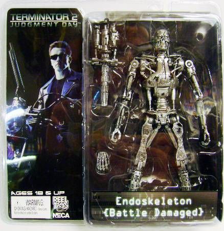 Terminator 2 - T-800 Battle Damaged Endoskeleton (with Plasma Terminator 2 - T-800 Battle Damaged Endoskeleton (with Plasma