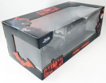 The Batman (2022) - Jada - Batmobile metal 1:24ème avec figurine Batman